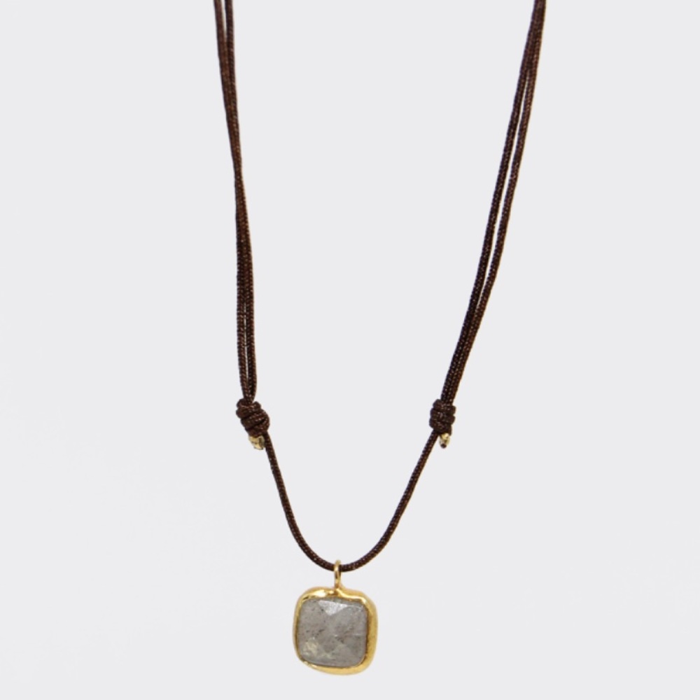 Labrodorite Necklace